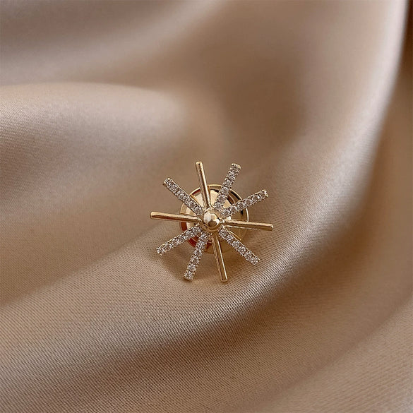 Women's Summer Alloy Brooch With Natural Style And Flower Design Electroplated