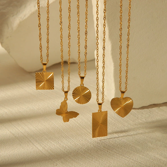Women's Summer Titanium Steel Necklace With Geometric Design Love Heart Round Shapes Electroplated