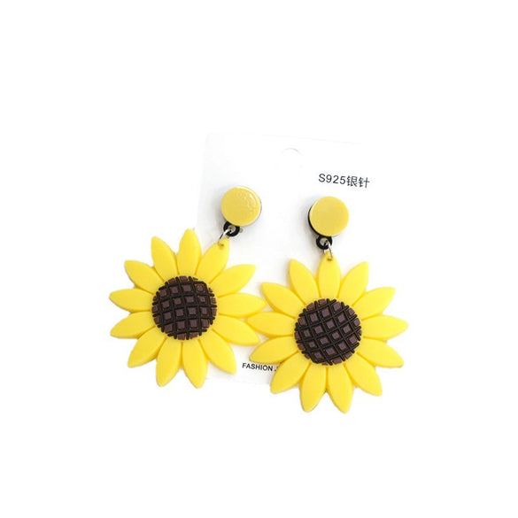 Women's Sunflower Flower Earrings With Resin And Plastic Design Pastoral Floral Style Jewelry For Wholesale