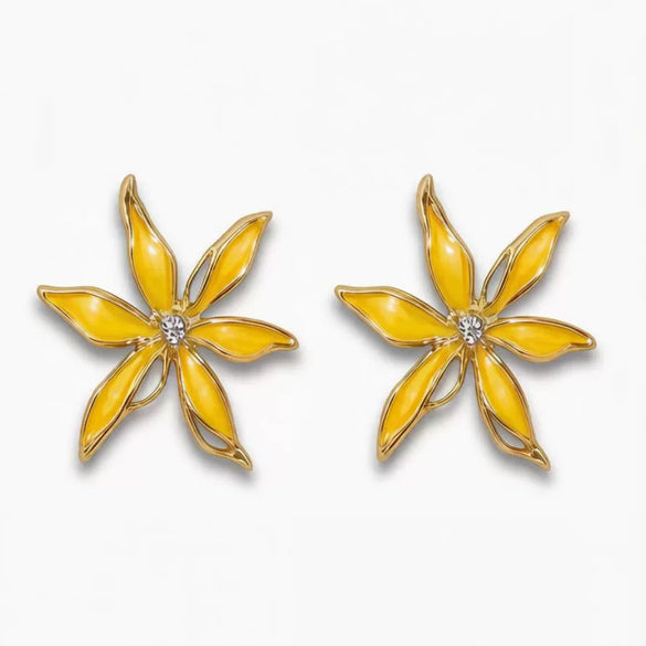 Women's Sweet Flower Stud Earrings With Dripping Oil Finish Alloy Design And Steel Needles