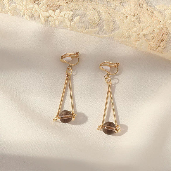 Women's Sweet Geometric Ear Clip Earrings Alloy Silver Plated Gold Plated Simple Long Electroplated Ear Jewelry