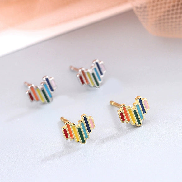 Women's Sweet Heart Shaped Earrings With Silver Needle And Copper Electroplated Rainbow Heart Geometric Design