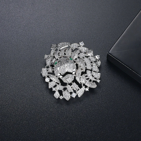 Women's Three Dimensional Lion Brooch Electroplated Copper Cartoon Animal Jewelry Accessory For Clothing Wholesale Fashion Gift