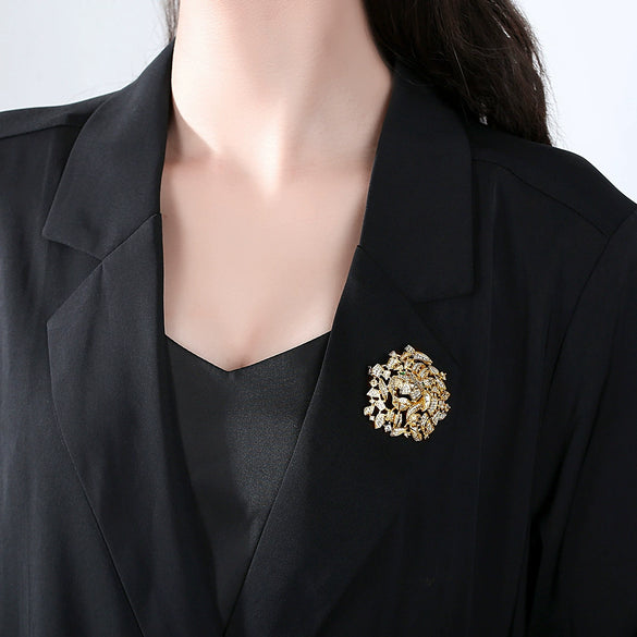 Women's Three Dimensional Lion Brooch Electroplated Copper Cartoon Animal Jewelry Accessory For Clothing Wholesale Fashion Gift