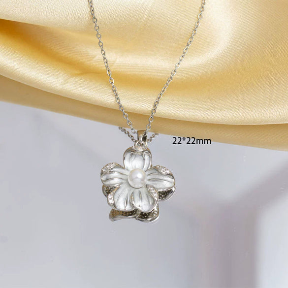 Women's Titanium Steel And Copper O Word Chain Necklace With Electroplating Simple Style Pendant Jewelry