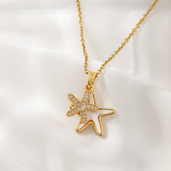 Women's Titanium Steel And Copper Starfish Pendant Necklace With Natural Style And 18K Gold Plated Electroplating Treatment