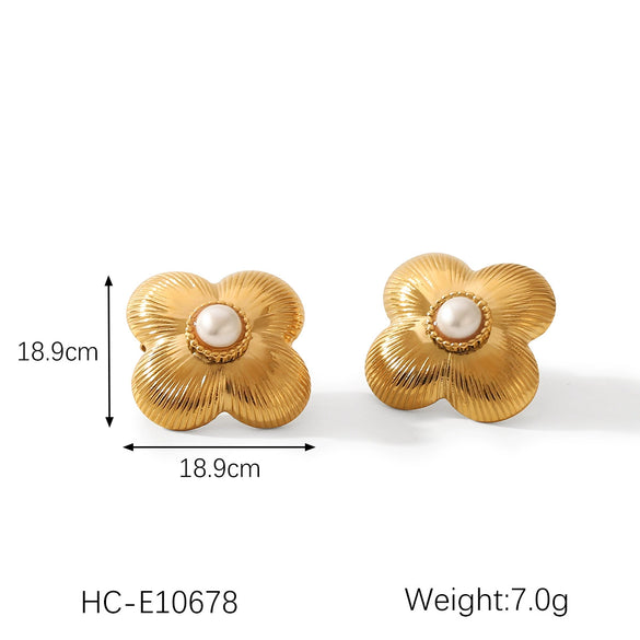 Women's Titanium Steel And Stainless Steel Geometric Heart Flower Drop Shape Star Ins Style Gold And Silver Twocolor 18K Gold Plated Vacuum Electroplated Earrings