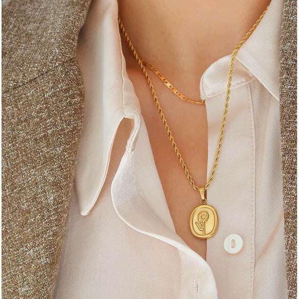 Women's Titanium Steel And Stainless Steel Vintage Sunflower Necklace With 18K Gold Plated Electroplating And Twist Chain