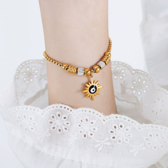 Women's 316L Stainless Steel Bracelet With Retro Personality Exaggerated Eyes Pendant And Geometric Style Electroplated