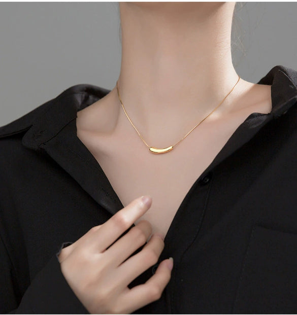 Women's Titanium Steel Clavicle Necklace With Geometric Design And Real Gold Plating In Furnace