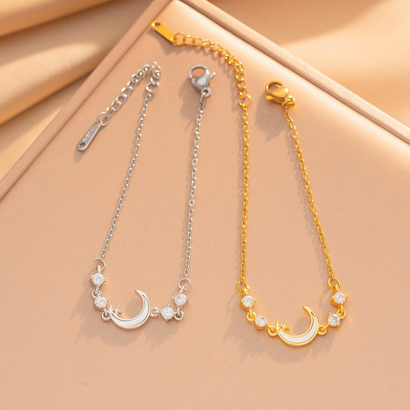 Women's Titanium Steel Crescent Moon Bracelet With Real Gold Plating Simple Light Luxury Fashion Jewelry