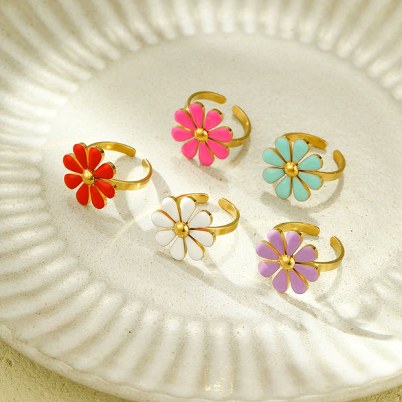 Women's Titanium Steel Daisy Flower Ring Light Luxury Style Electroplating Nonfading