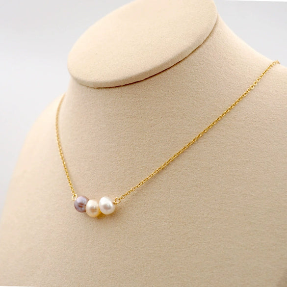 Women's Titanium Steel Freshwater Pearl Clavicle Chain With Geometric Style And Pearl Setting
