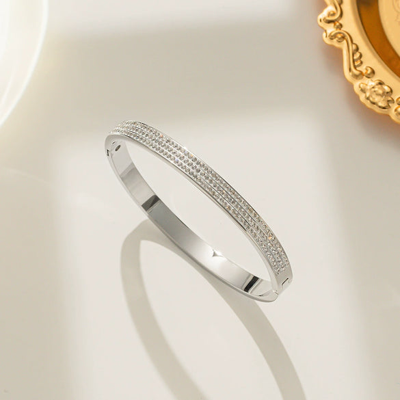 Women's Titanium Steel Full Diamond Bracelet Simple Natural Style Nonfading
