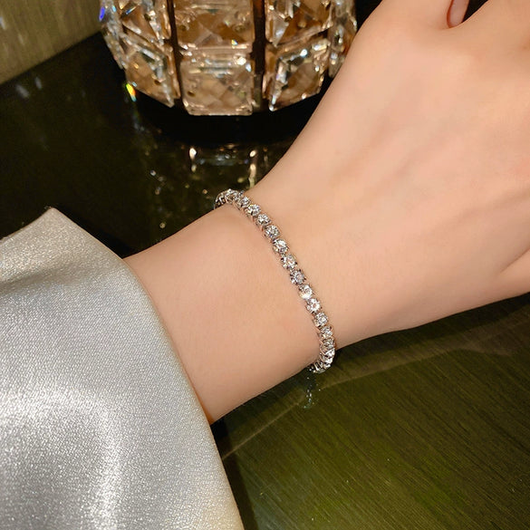 Women's Titanium Steel Geometric Baby's Breath Zircon Bracelet