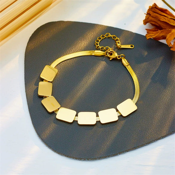 Women's Titanium Steel Geometric Blade Chain Square Bracelet With Electroplating