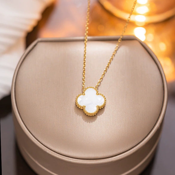 Women's Titanium Steel Geometric Doublesided Fourleaf Clover Necklace With O Word Chain Electroplated