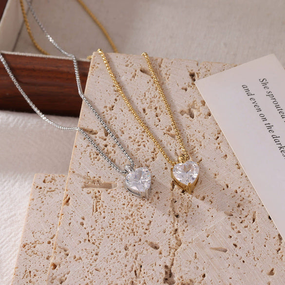 Women's Titanium Steel Geometric Minimalist Love Necklace With Box Chain And Electroplating