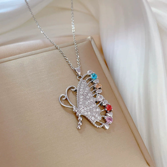 Women's Titanium Steel Geometric Pendant Necklace With Copper Pendant And Electroplating Process