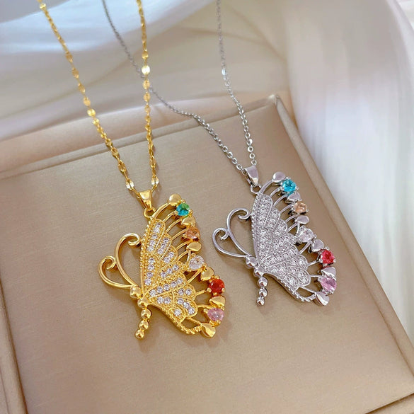 Women's Titanium Steel Geometric Pendant Necklace With Copper Pendant And Electroplating Process