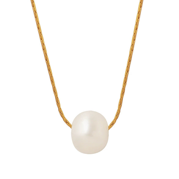 Women's Titanium Steel Geometric Pendant Necklace With Freshwater Pearl And Electroplated Finish Simple Natural Style