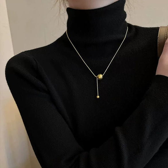 Women's Titanium Steel Geometric Pendant Necklace With Snake Bone Chain Electroplated Fashion Collarbone Jewelry