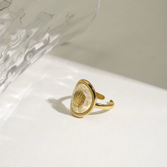 Women's Titanium Steel Geometric Ring With Oil Dropping Shattered Shellfish Design And Electroplating
