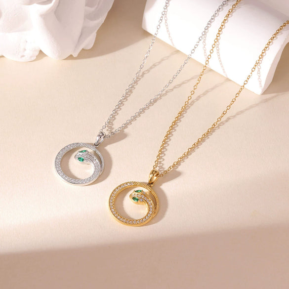 Women's Titanium Steel Geometric Style Electroplated O Word Chain Necklace