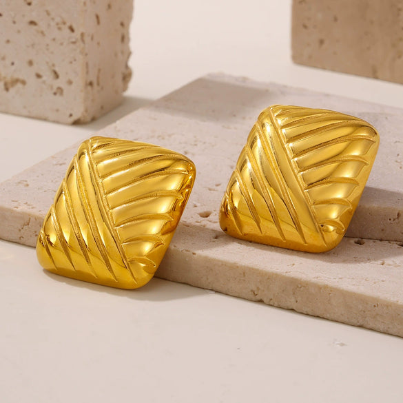 Women's 316L Stainless Steel Goldplated Geometric Vertical Stripes Love Shape Earrings