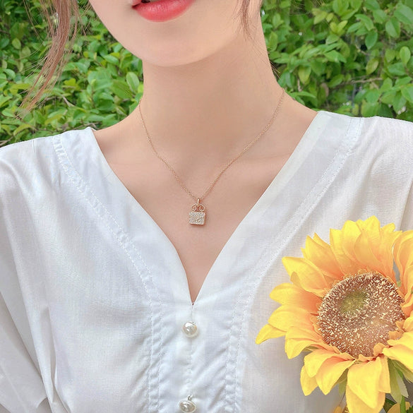 Women's Titanium Steel Letter Pattern Diamond Pendant O Chain Necklace