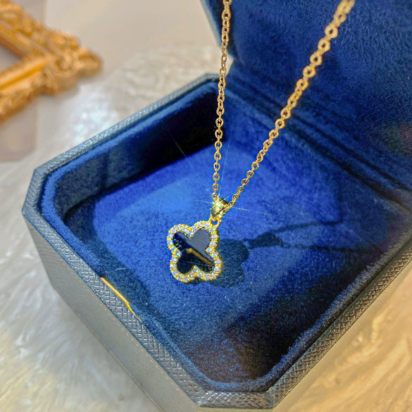 Women's Titanium Steel Necklace With 18K Rose Gold Diamondencrusted Fourleaf Clover Pendant And Black Shell Clavicle Chain Leaves Pattern Light Luxury Style