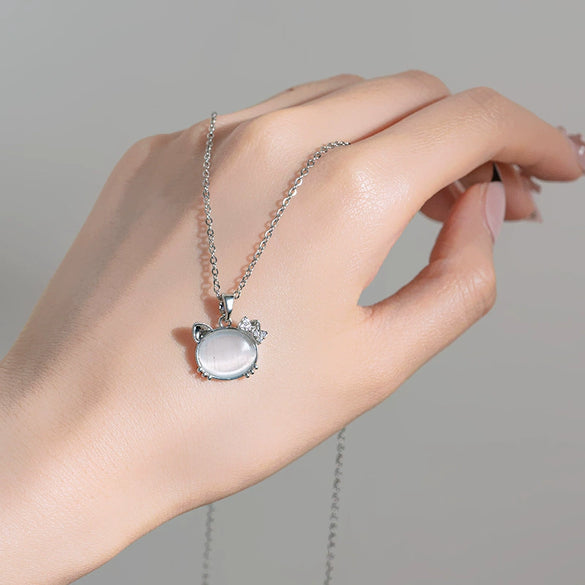 Women's Titanium Steel Ochain Necklace With Cat's Eye Pendant And Mixed Gem Inlay And Diamond Design Animal Style