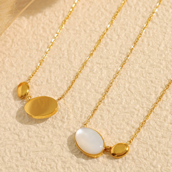 Women's 316L Stainless Steel Oval Shell Fashion Elegant Electroplated Necklace