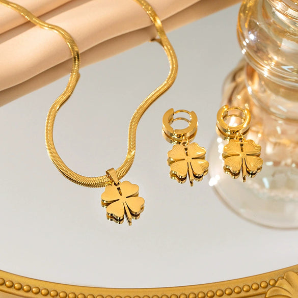 Women's Titanium Steel Plants And Flowers Style Electroplated Clavicle Chain Bracelet Earrings Set