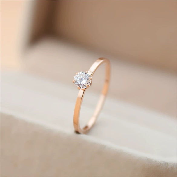Women's Stainless Steel Six Claw Geometric Zircon Ring Rose Gold Electroplated Anti Fading Simulated Diamond Index Finger Ring