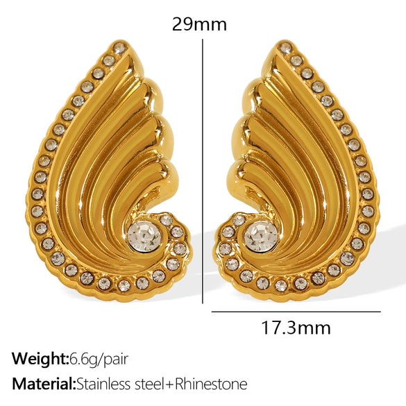 Women's 316L Stainless Steel Wingsshaped Diamondstudded Pearlinlaid Electroplated Light Luxury Style Earrings