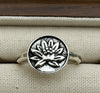 Women's Turquoise Inlaid Alloy Ring Set With Feather Details And Carved Flower Geometric Design Polished Finish