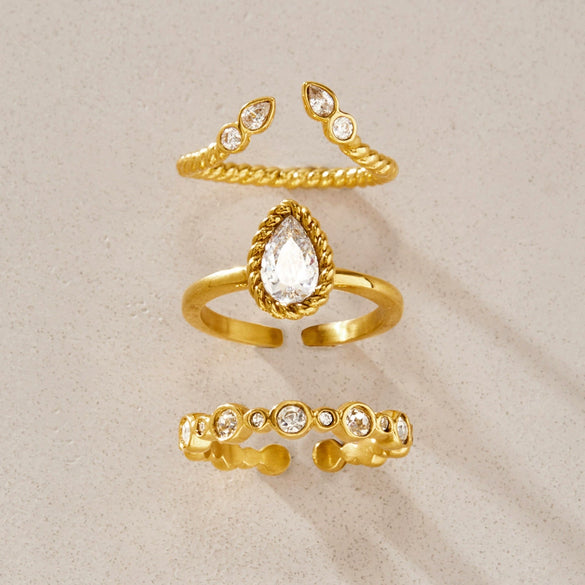 Women's Twisted Geometric Zircon Ring In Stainless Steel With Pvd Gold Plating Hypoallergenic Jewelry