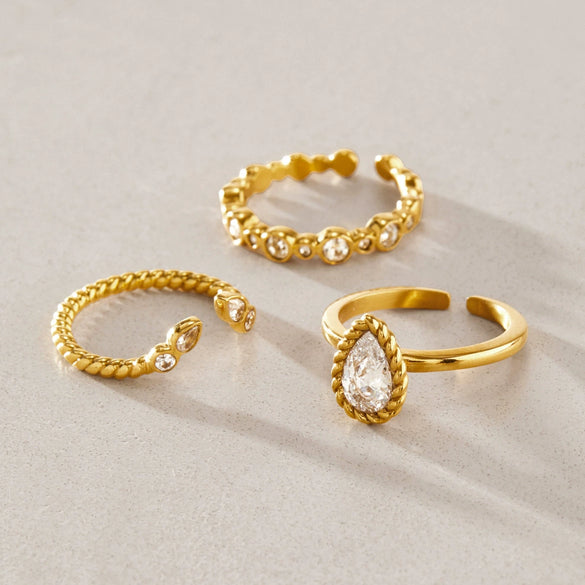 Women's Twisted Geometric Zircon Ring In Stainless Steel With Pvd Gold Plating Hypoallergenic Jewelry