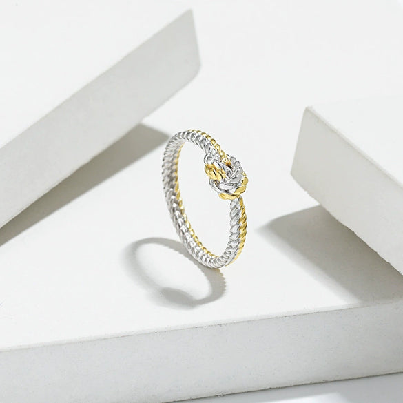 Women's Twostrand Rope Knot Buckle Ring In 925 Sterling Silver With Geometric Style And Electroplating Treatment