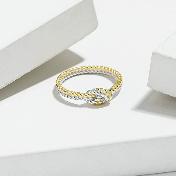 Women's Twostrand Rope Knot Buckle Ring In 925 Sterling Silver With Geometric Style And Electroplating Treatment