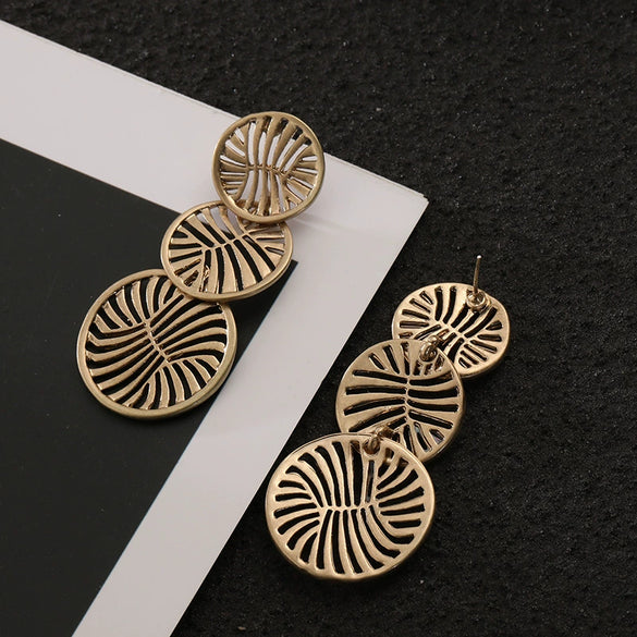 Women's Vintage Geometric Alloy Statement Earrings Retro Fashion Jewelry For Versatile Everyday Styling