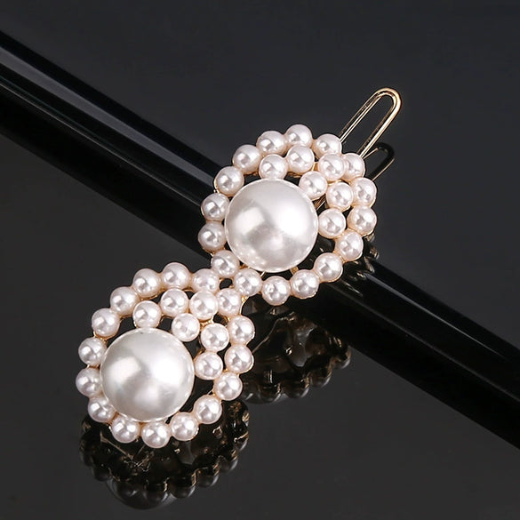 Women's Vintage Pearl Bow Frog Clip Hair Accessory Electroplated Alloy Hairpin For Bangs
