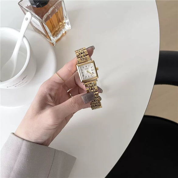 Women's Vintage Simple Square Alloy Case Quartz Watch With Steel Band