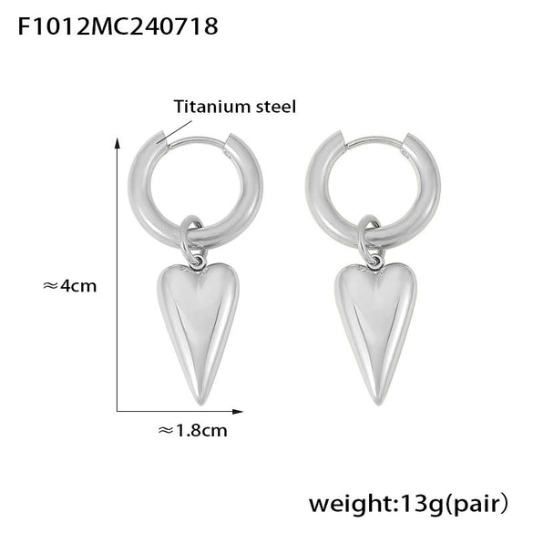 Women's Vintage Trendy Heartshaped 316L Stainless Steel Earrings Plated With 18K Gold