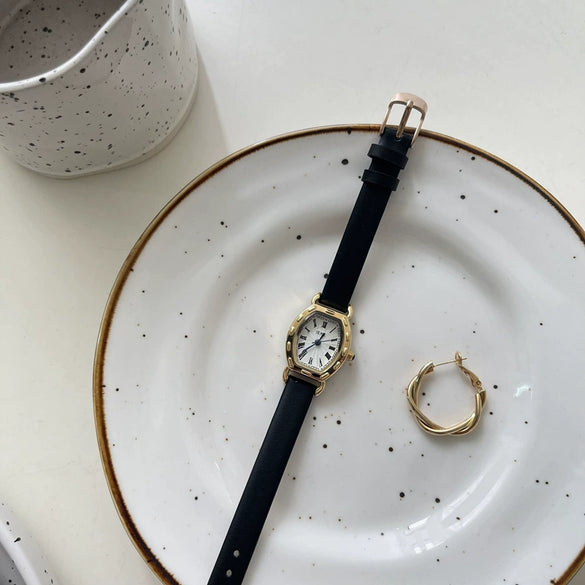 Women's Watch Alloy Barrel Type Roman Dial Retro Fashion