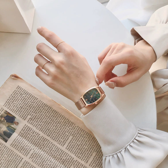 Women's Watch Alloy Stainless Steel Barrel Dial Retro Simple Elegant Leisure Style