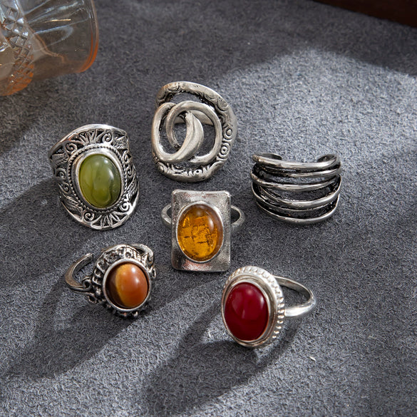 Women's Wide Geometric Openwork Ring In Antique Silver Tone Alloy With Resin Gemstone Inlay And Plated Finish