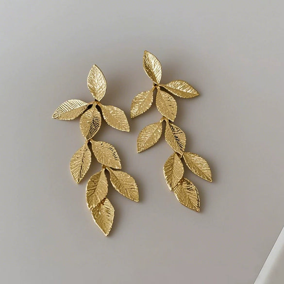 Women's Zinc Alloy Leaf Tassel Earrings Light Luxury Style Electroplating