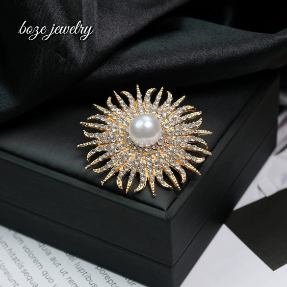 Women's Zinc Alloy Sunflower Brooch With Pearl Rhinestone Electroplating Accessories